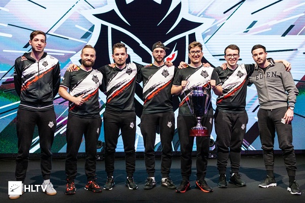 短撤拿球回 短撤拿球回